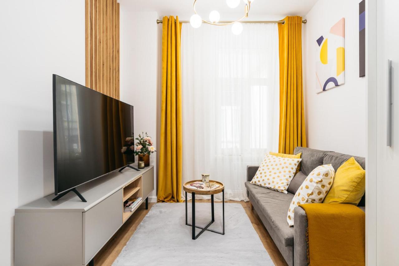 Apartament Orzeszkowa - Loftaffair Krasków Εξωτερικό φωτογραφία