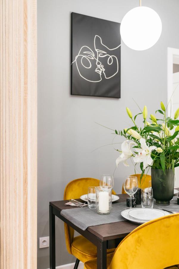 Apartament Orzeszkowa - Loftaffair Krasków Εξωτερικό φωτογραφία